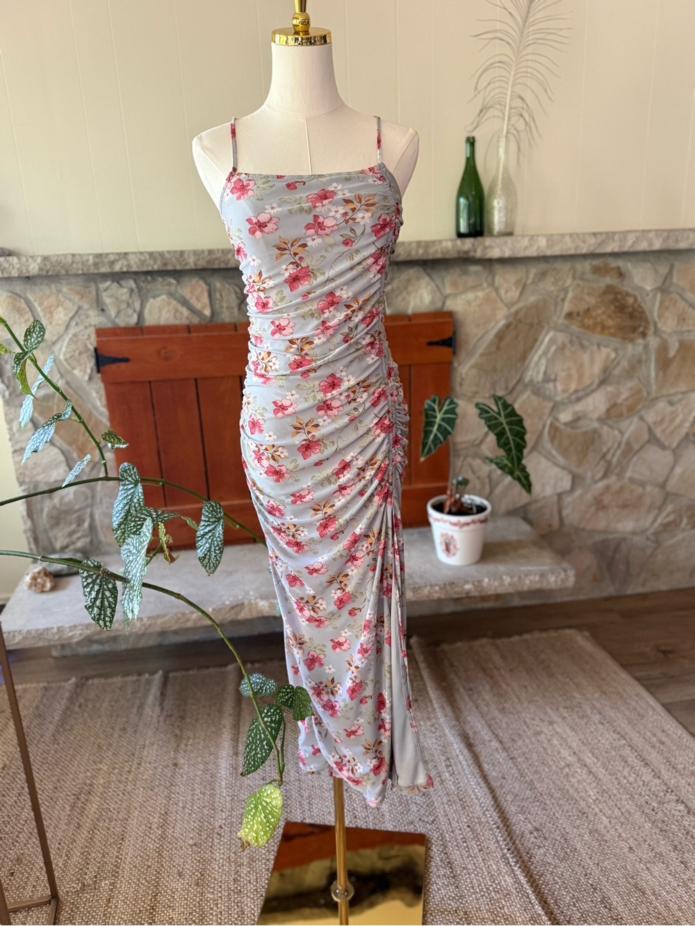Rue21 Y2K Women’s Light Blue Floral Ruched Midi Dress Size Small Gorgeous